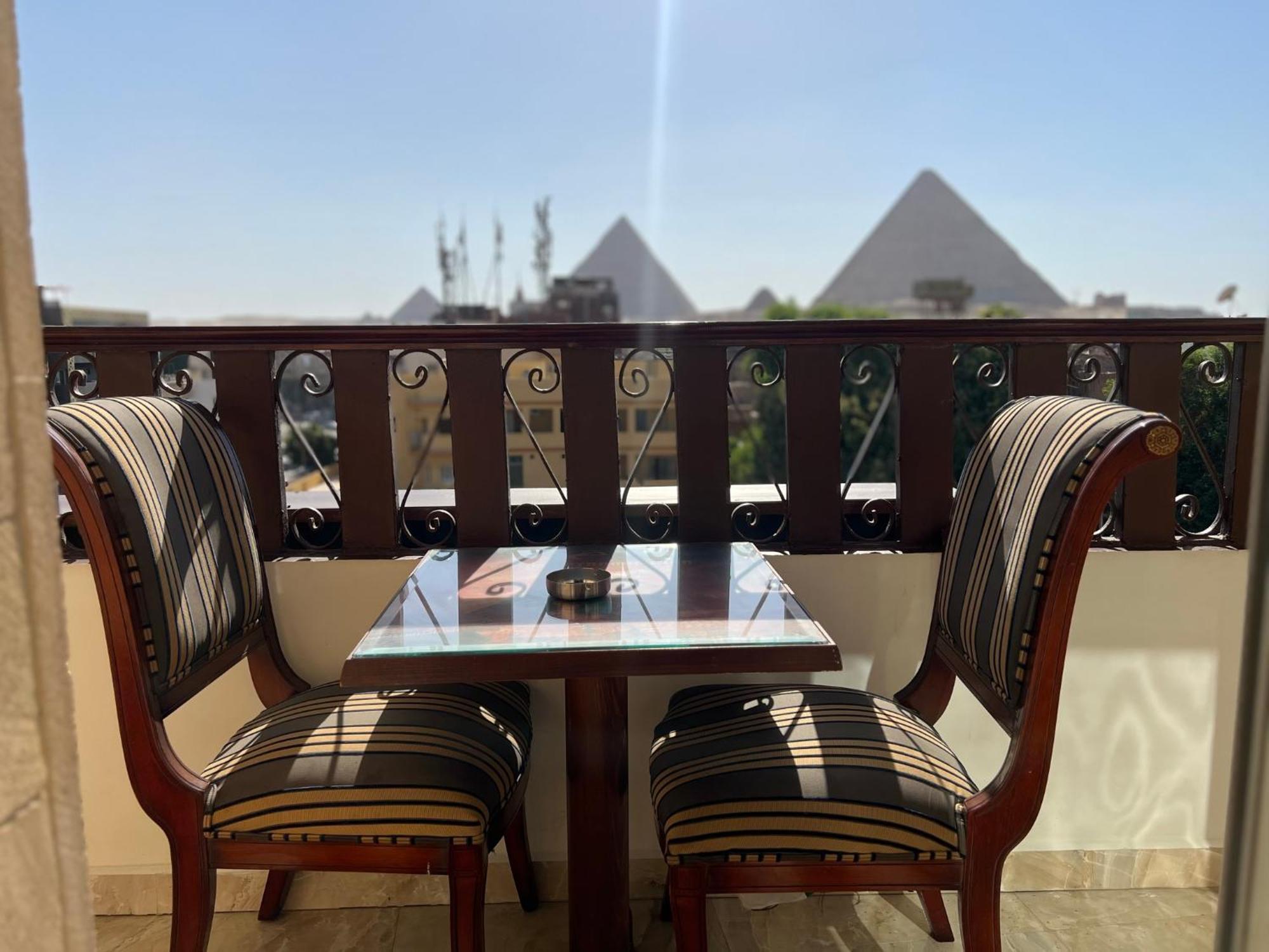 El Aida Pyramids View Hotel Kafret el-Gabal Dış mekan fotoğraf
