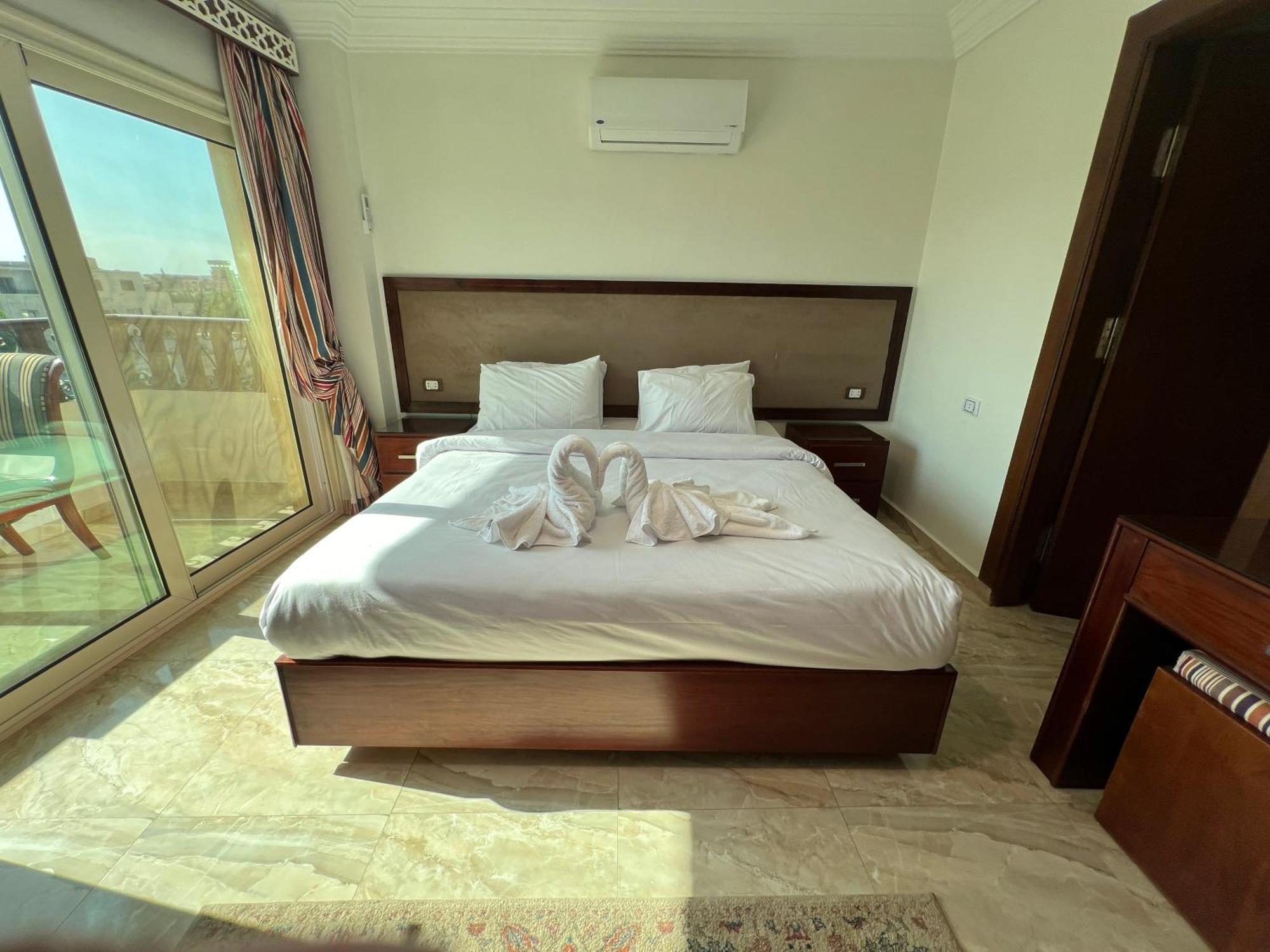 El Aida Pyramids View Hotel Kafret el-Gabal Dış mekan fotoğraf